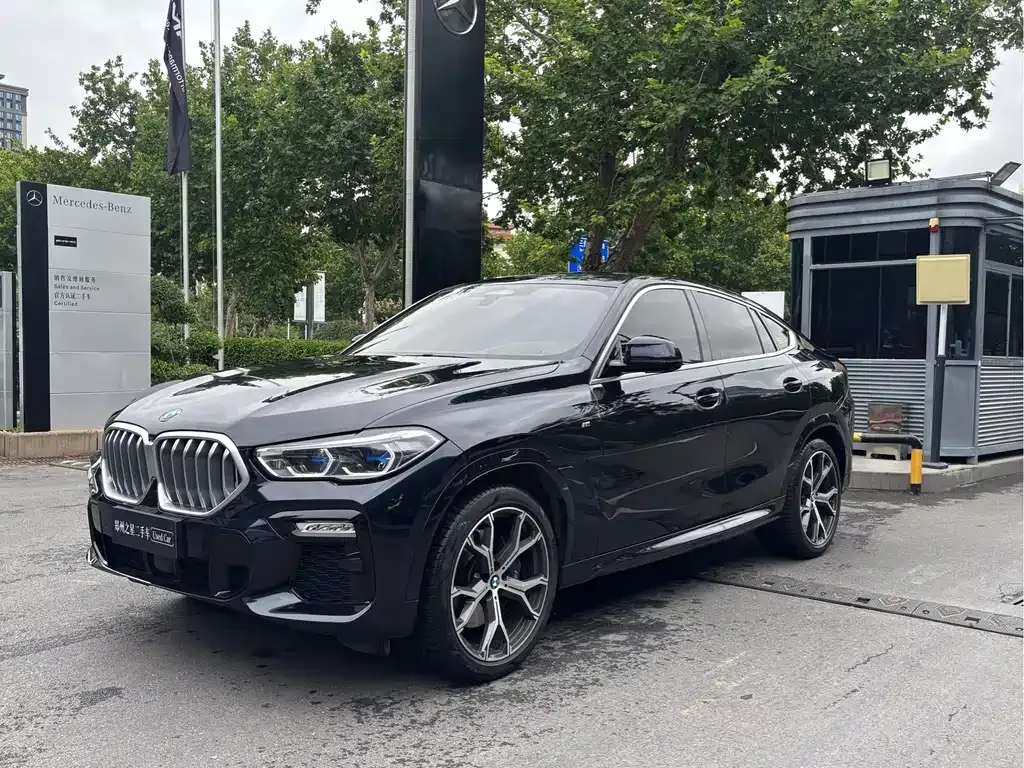 BMW X6 — фото 1