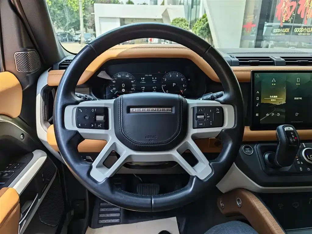 Land Rover Defender — фото 2