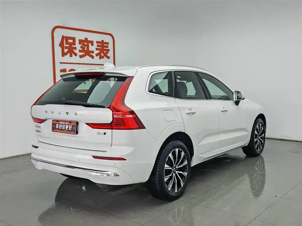 Volvo XC60 2024 из CN, фото 8