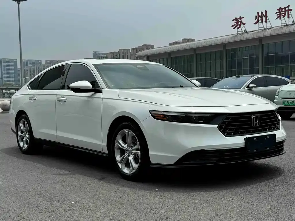 Honda Accord — фото 2