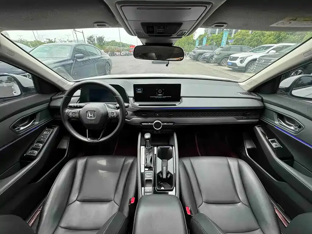 Honda Accord — фото 5