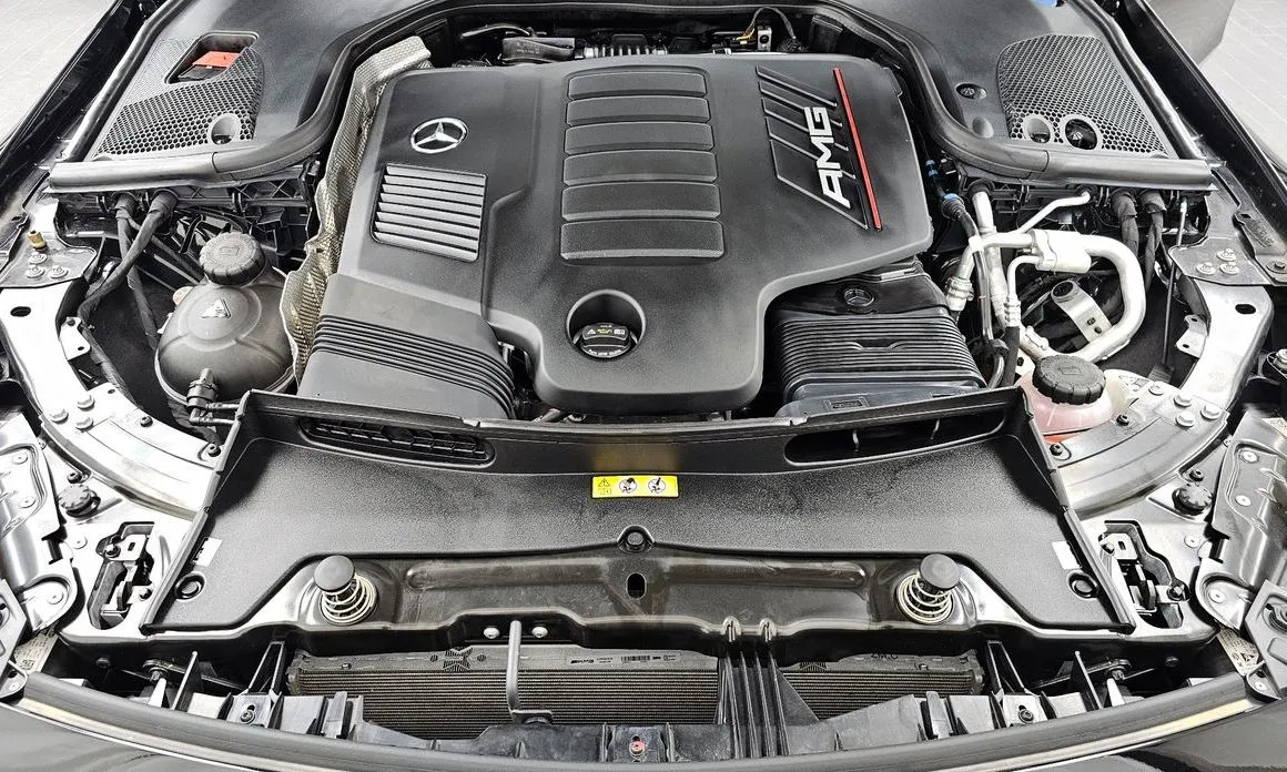 Mercedes-Benz AMG GT — фото 5