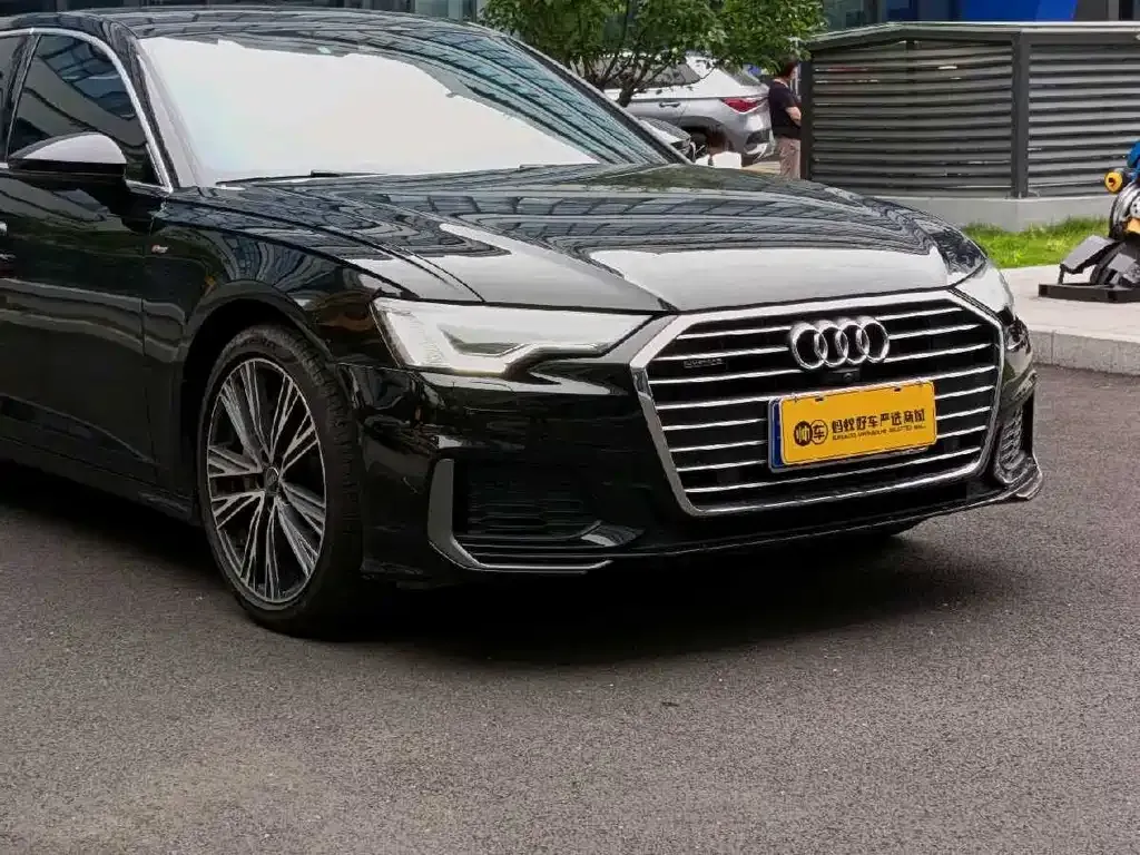 Audi A6L — фото 6