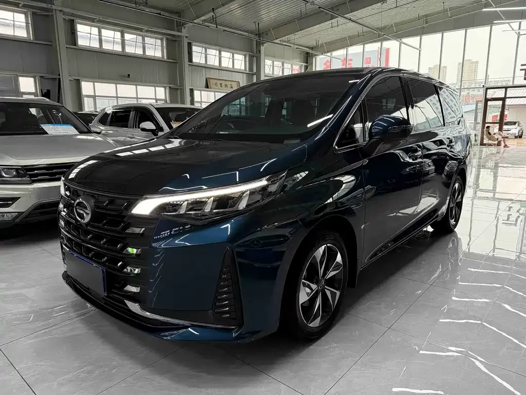 GAC Motor Trumpchi M6 — фото 1