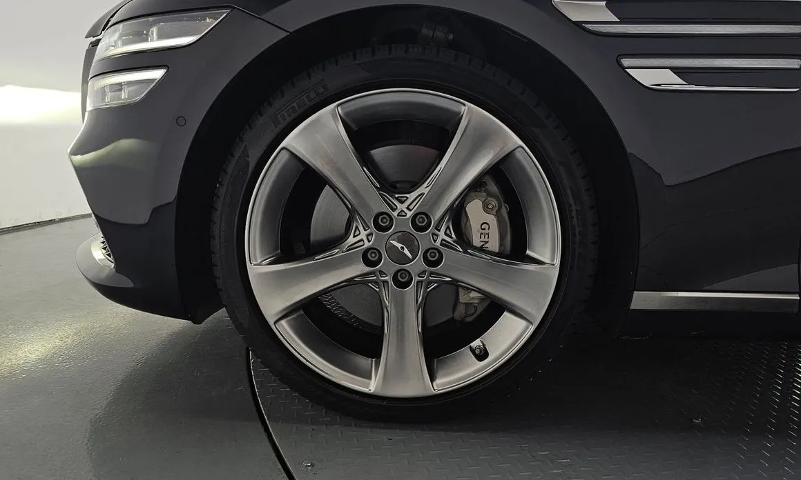 Genesis G80 — фото 10