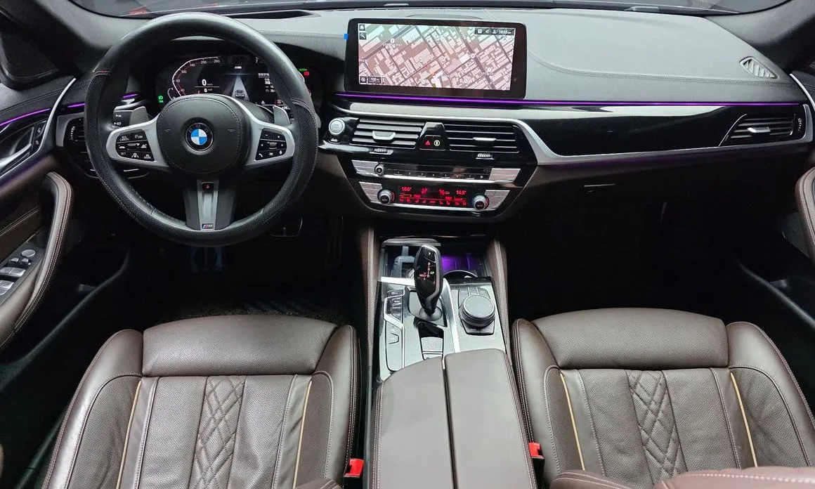 BMW 5-Series — фото 10