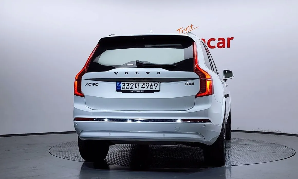 Volvo XC90 2023 из KR, фото 3