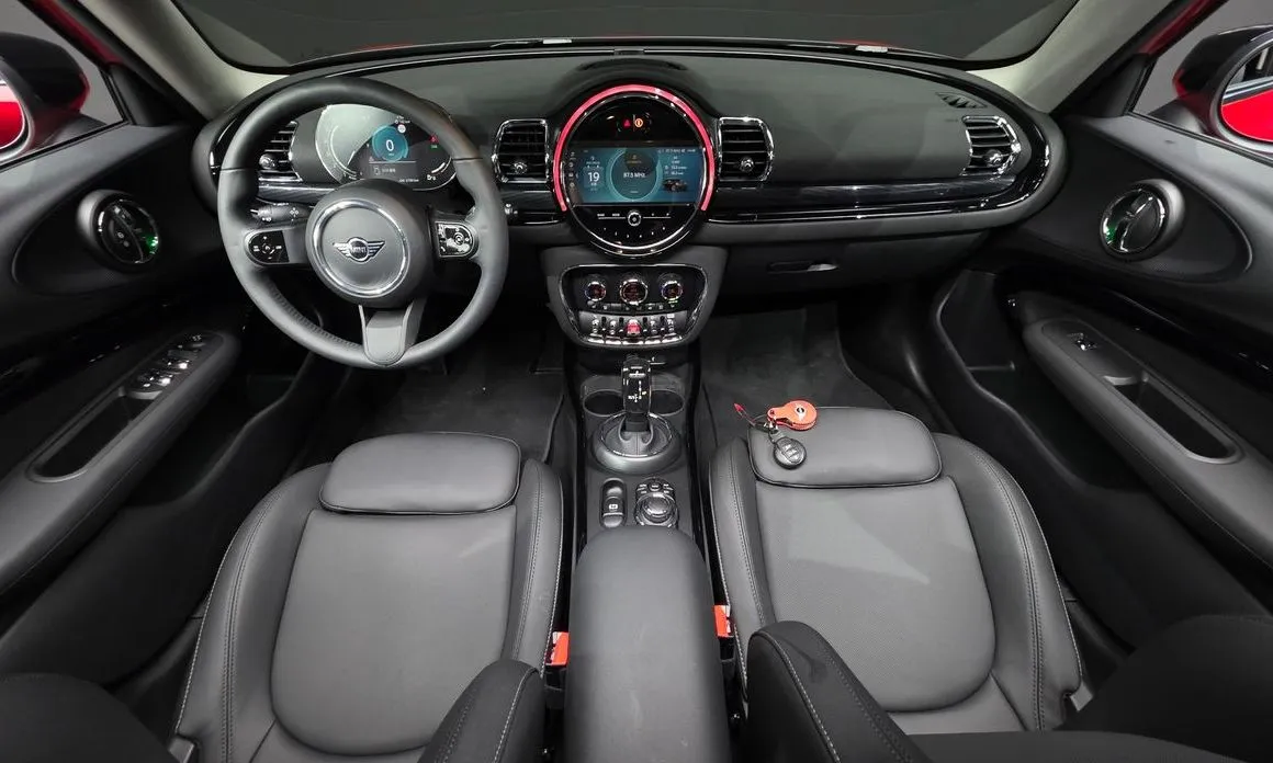 Mini Clubman — фото 10