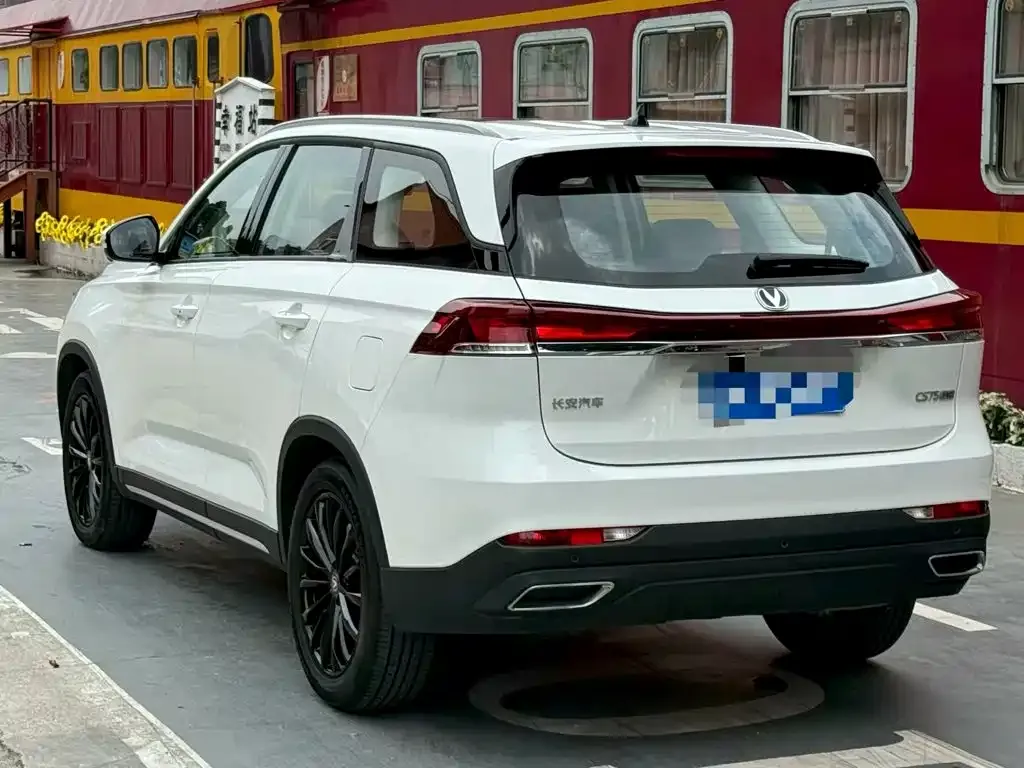 Changan CS75 2025 из CN, фото 6