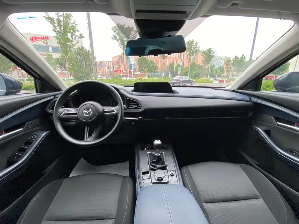 Mazda CX-30 — фото 3