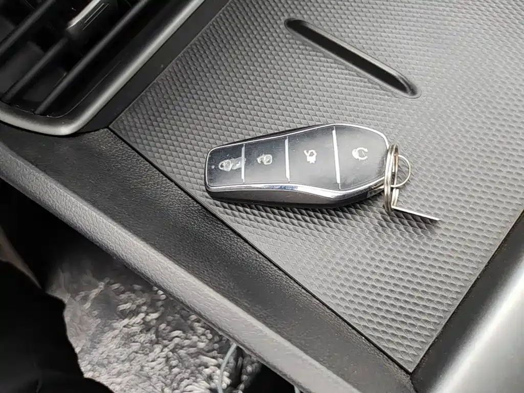 BYD Seal 05 DM-i 2026 из CN, фото 3