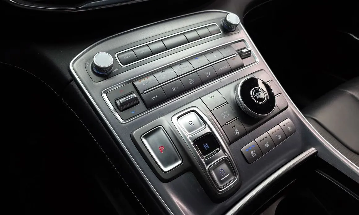 Hyundai Santafe — фото 4