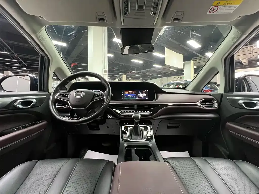 GAC Motor Trumpchi M6 — фото 8