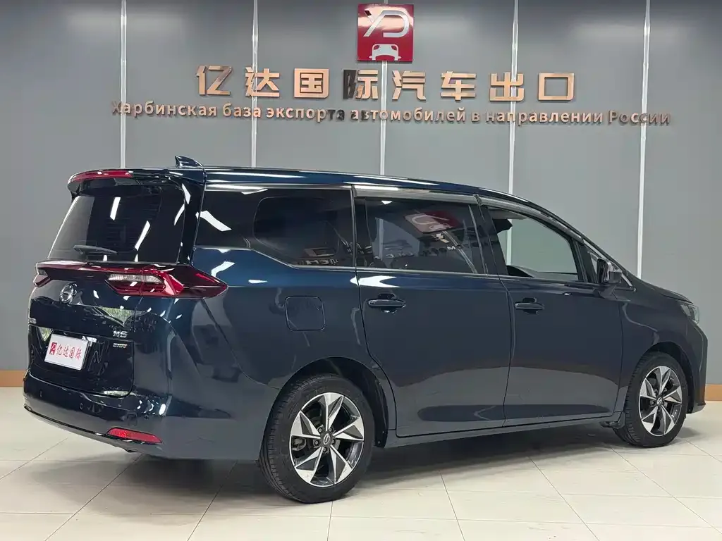GAC Motor Trumpchi M6 — фото 2