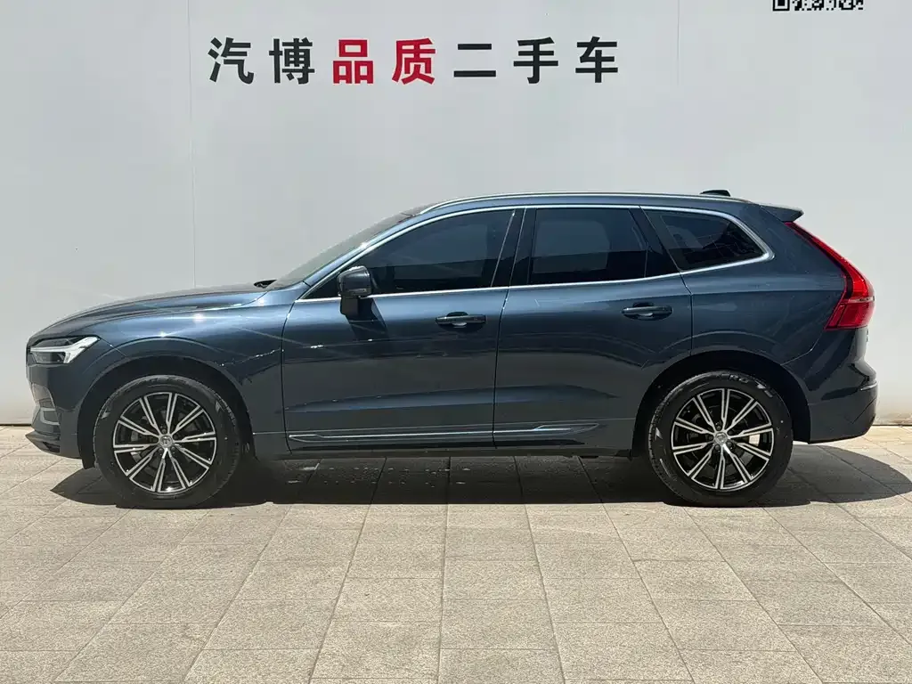 Volvo XC60 — фото 2
