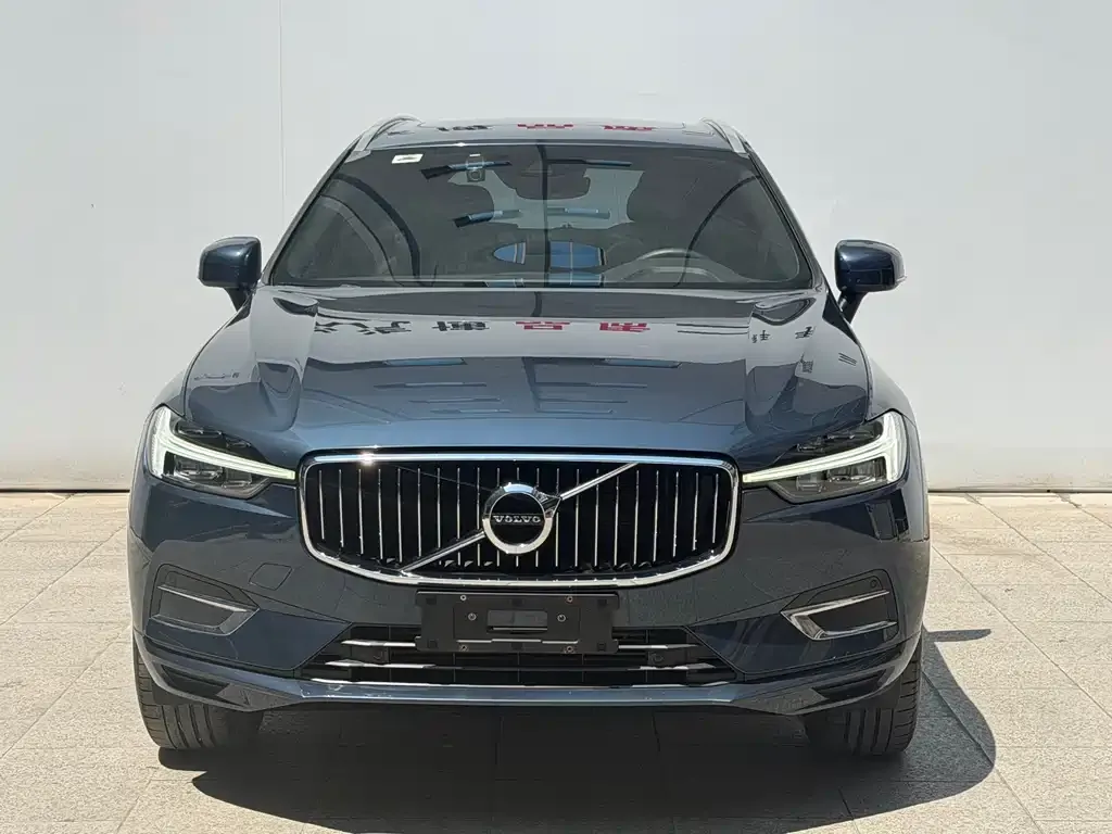 Volvo XC60 — фото 4
