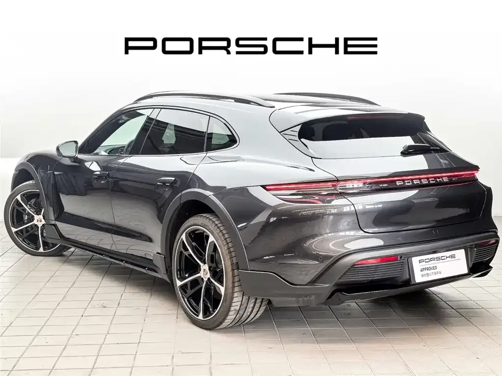 Porsche Taycan — фото 7