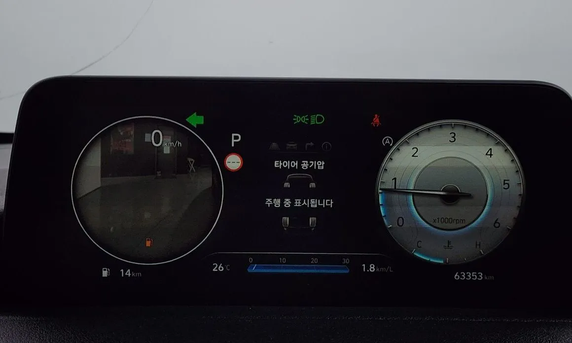 Hyundai Staria — фото 2