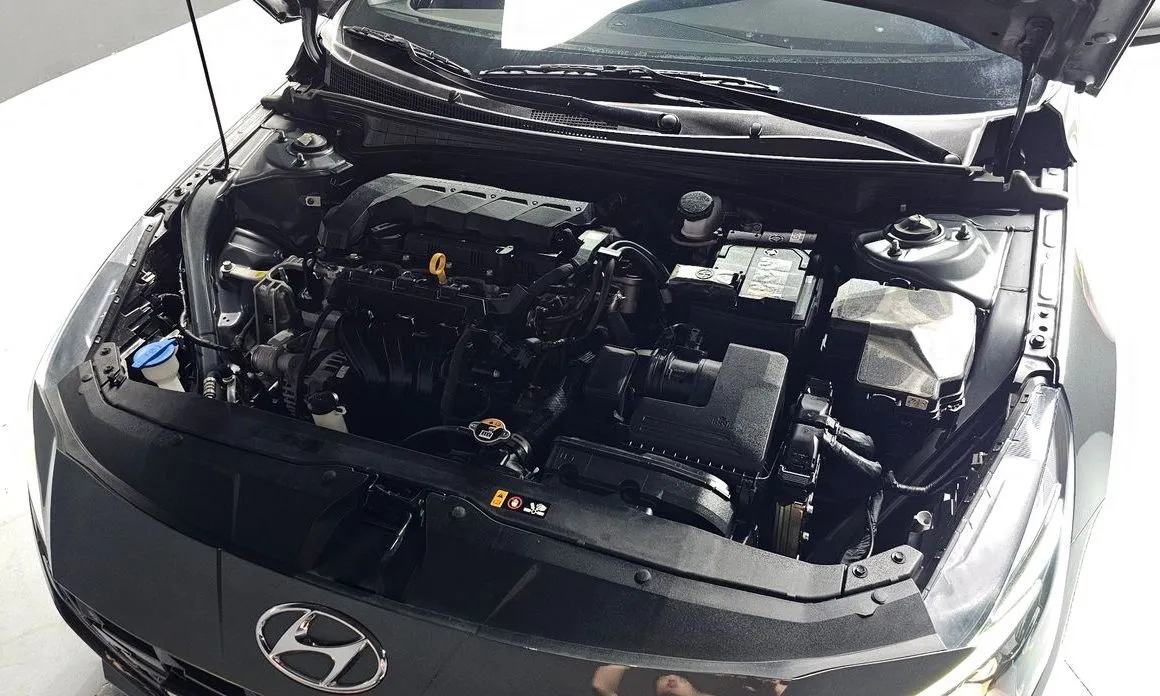 Hyundai AVANTE — фото 9