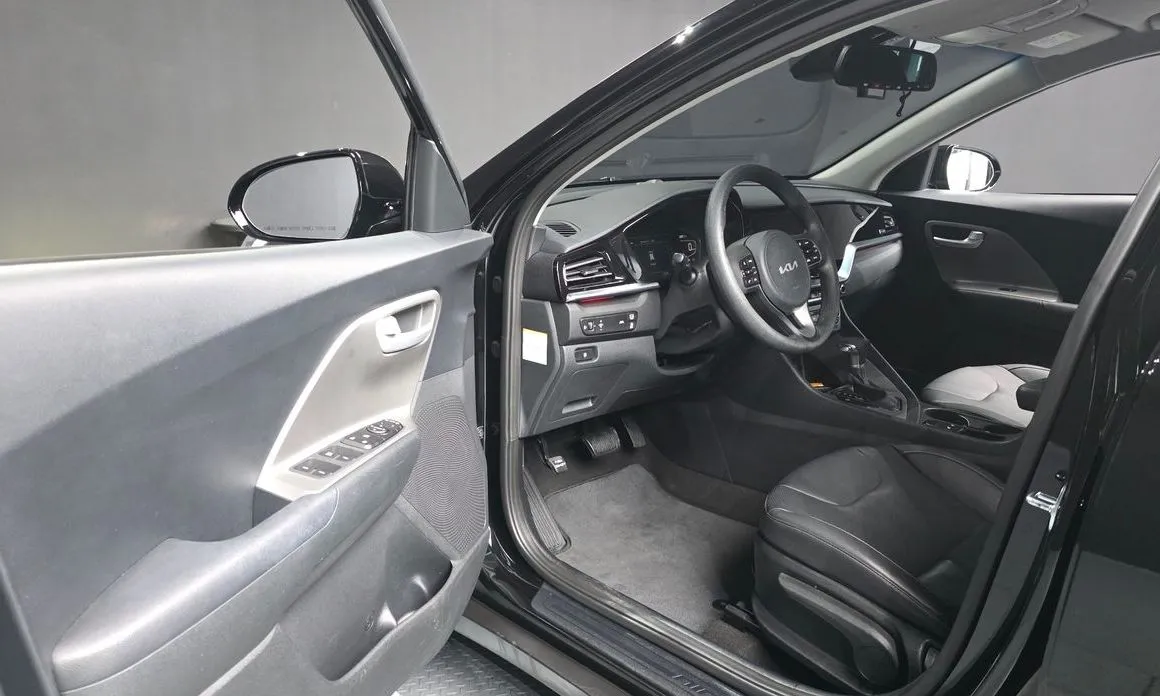 Kia Niro — фото 10