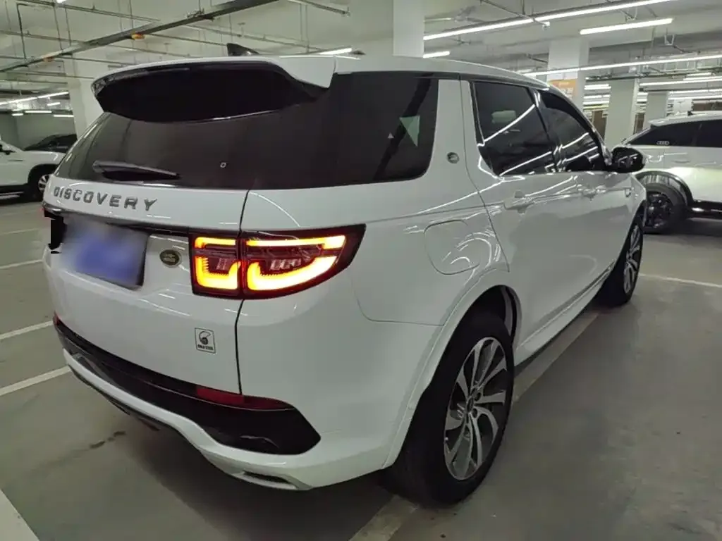 Land Rover Discovery Sport — фото 2