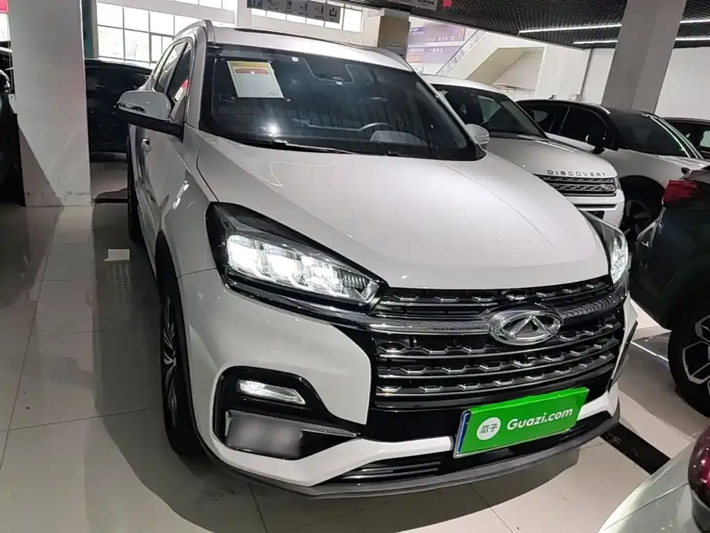 Chery Tiggo 8 — фото 3