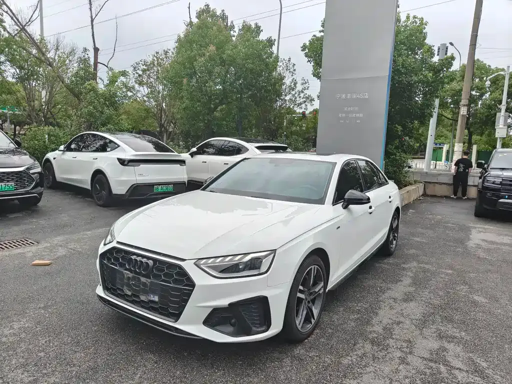 Audi A4L