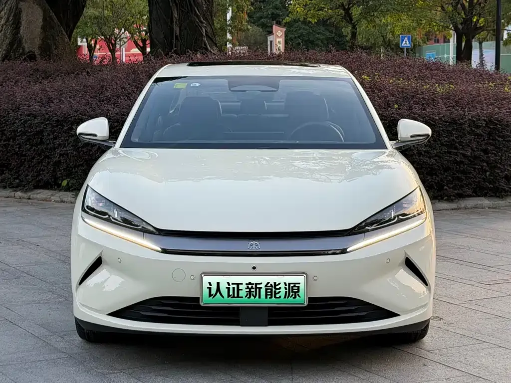 BYD Qin L — фото 6