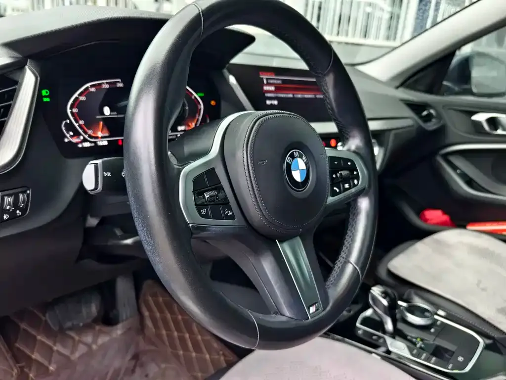 BMW 2 Series (Import) 2022 из CN, фото 3
