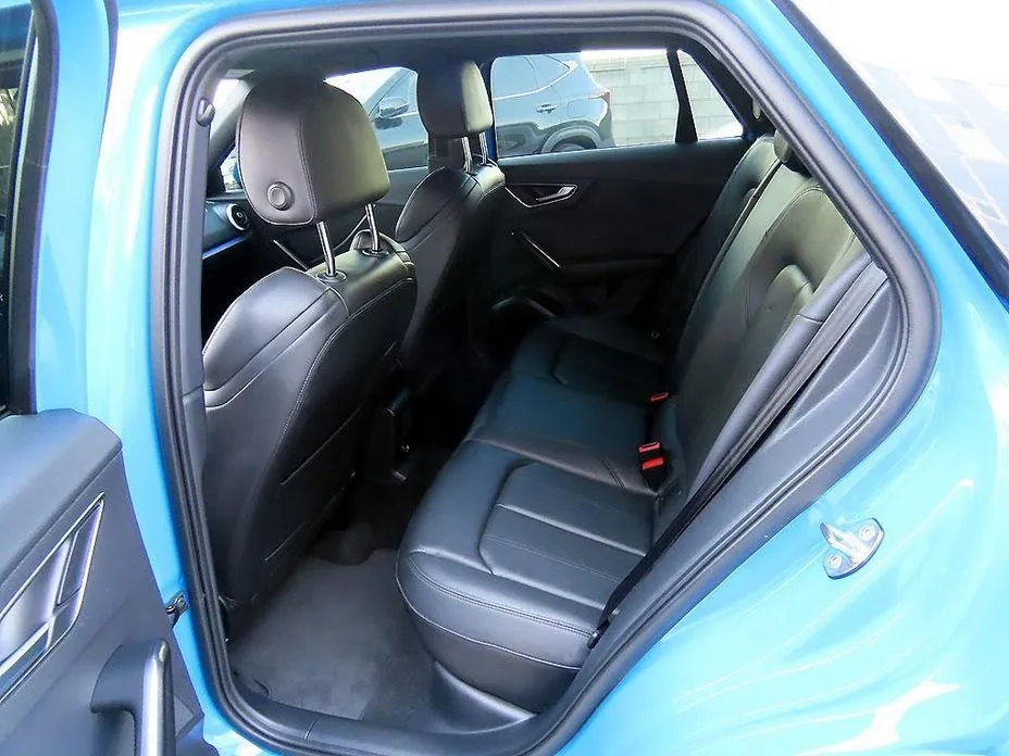 Audi Q2 2023 из KR, фото 7