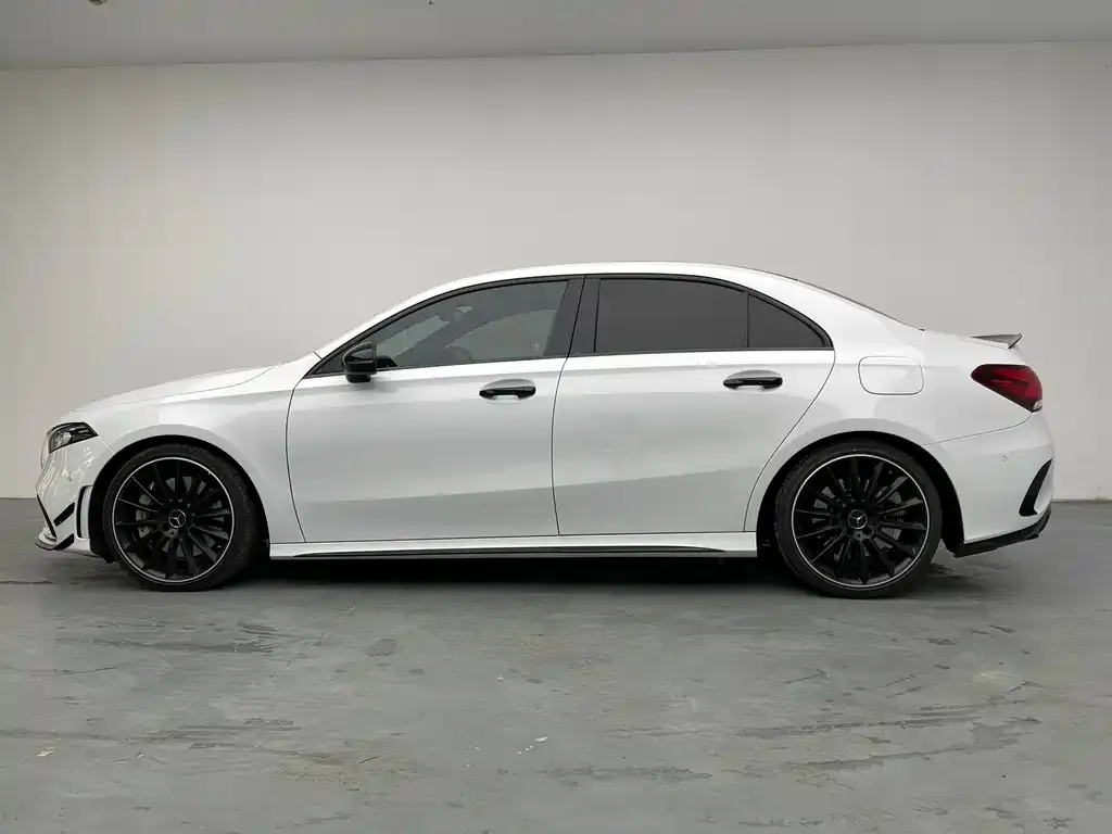 Mercedes-Benz A-Class AMG — фото 10