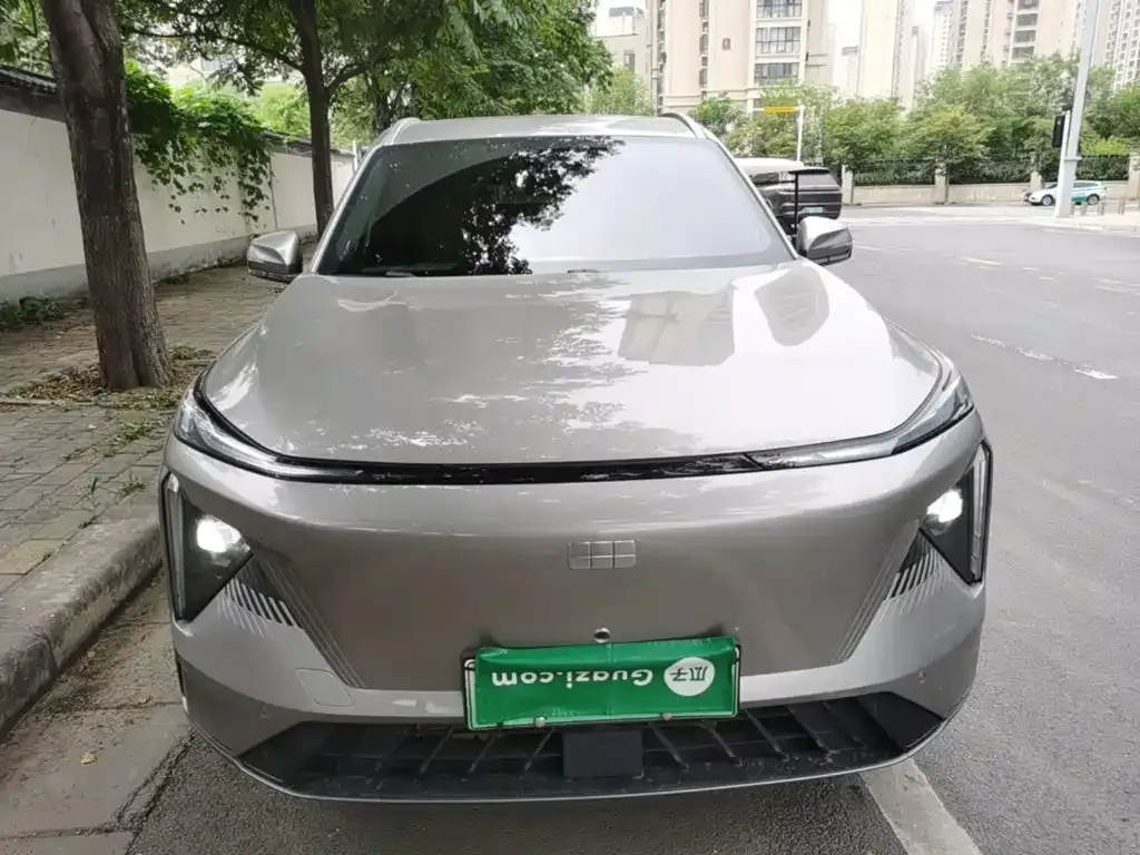 Geely Galaxy L7 — фото 10