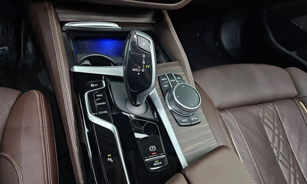 BMW 5-Series 2021 из KR, фото 6