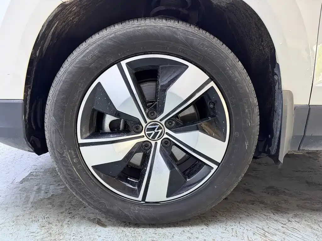 Volkswagen Tharu — фото 10