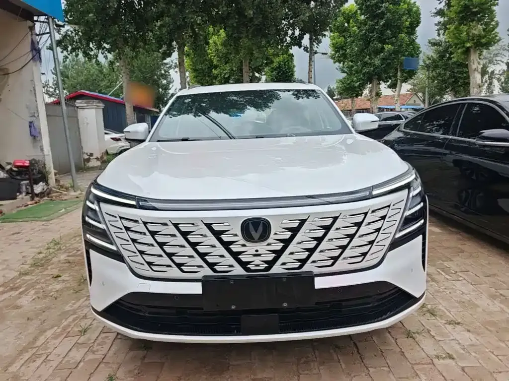 Changan CS75PLUS — фото 6