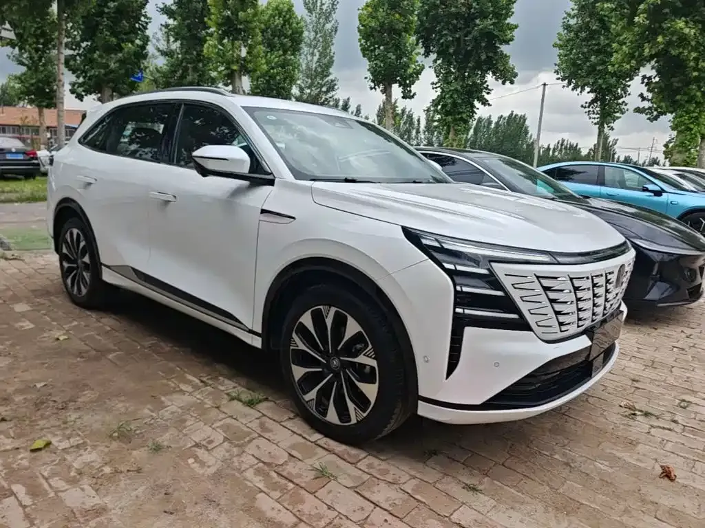 Changan CS75PLUS — фото 8