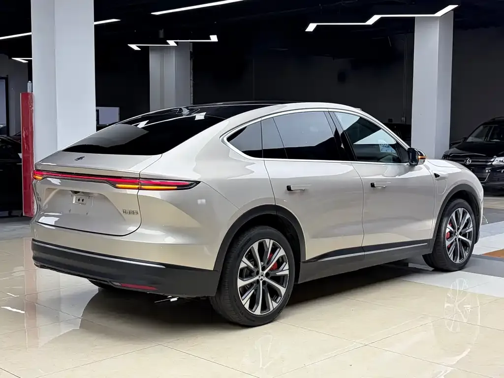 NIO EC7 — фото 8