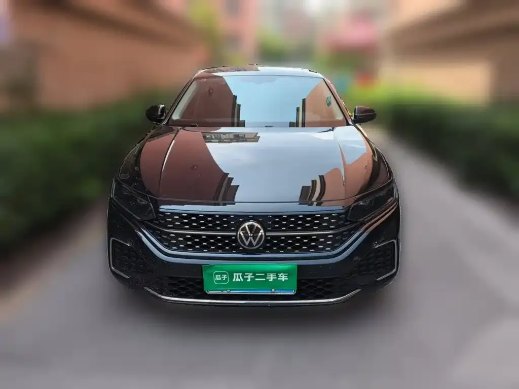 Volkswagen Passat — фото 5