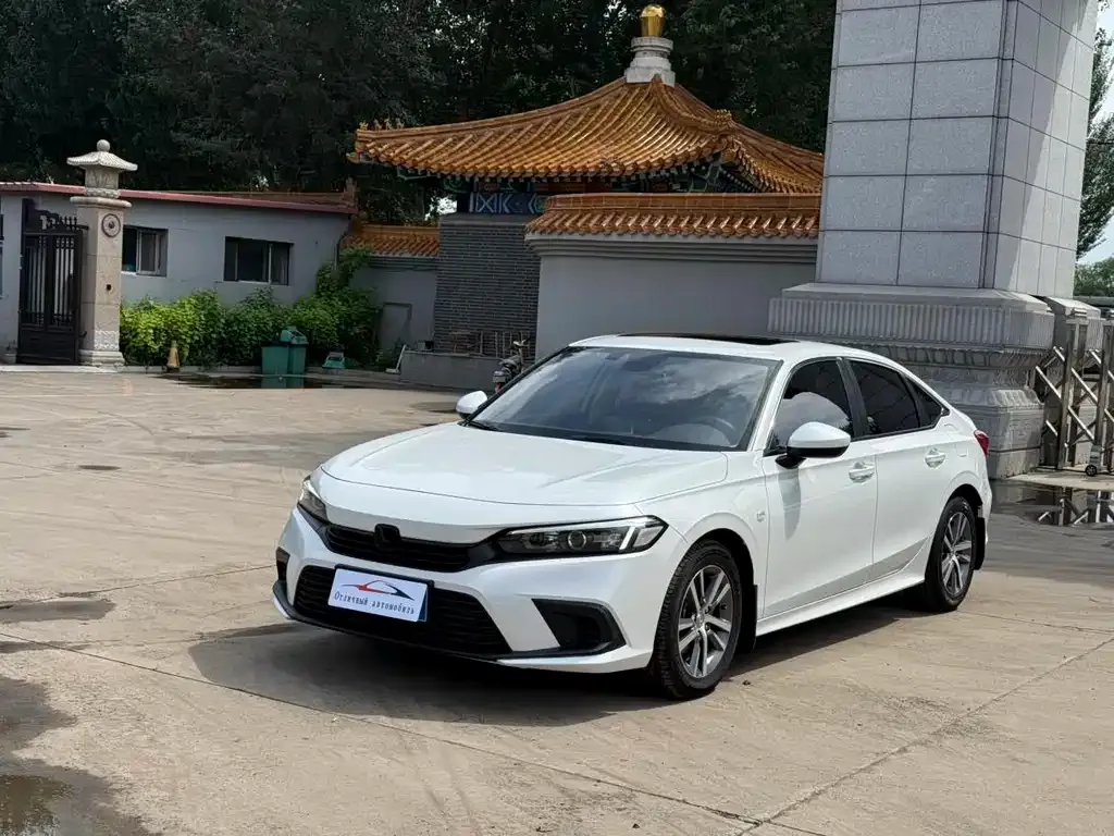 Honda Civic — фото 1