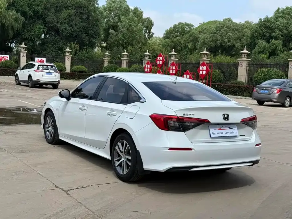 Honda Civic — фото 6