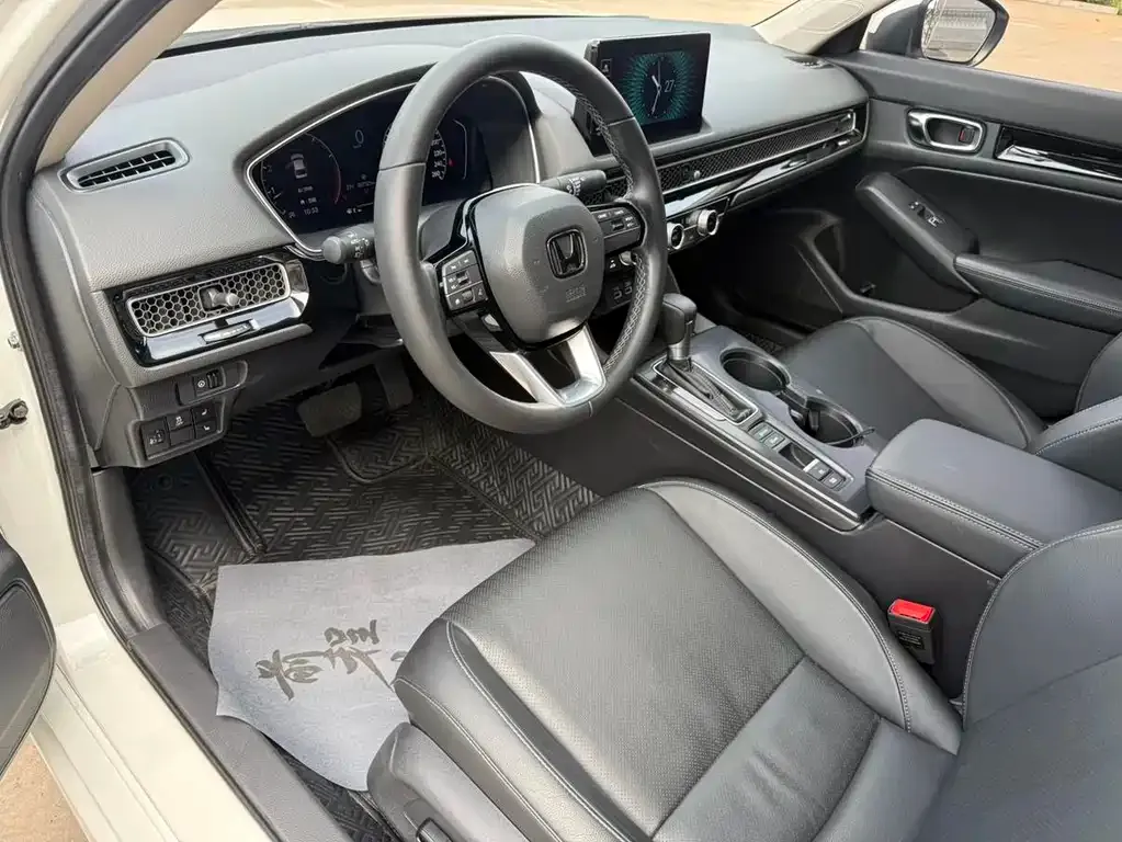 Honda Civic — фото 4