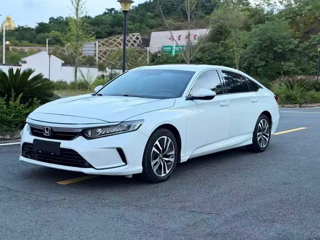 Honda Inspire — фото 1