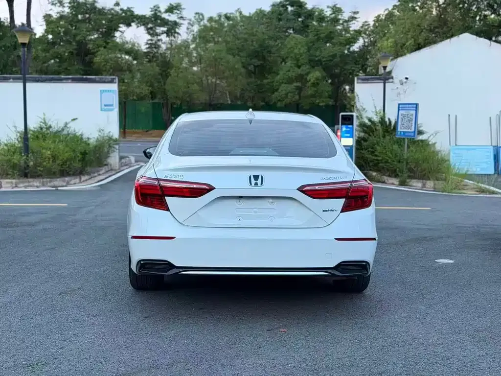 Honda Inspire — фото 6