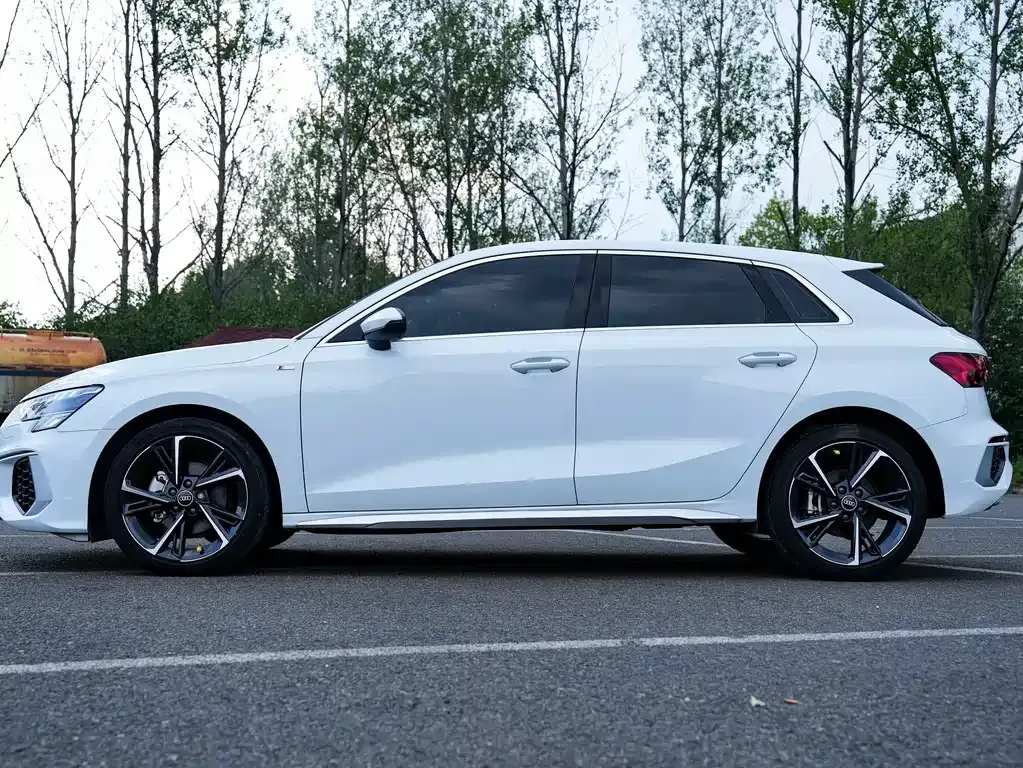 Audi A3 — фото 10