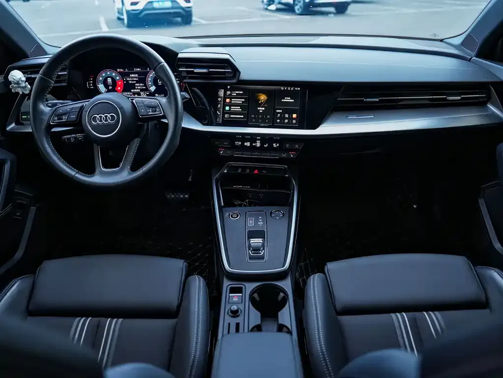 Audi A3 — фото 8