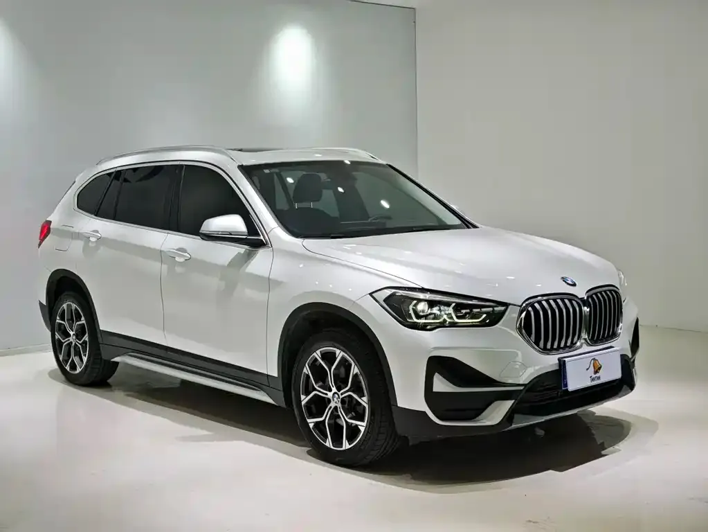 BMW X1 — фото 2