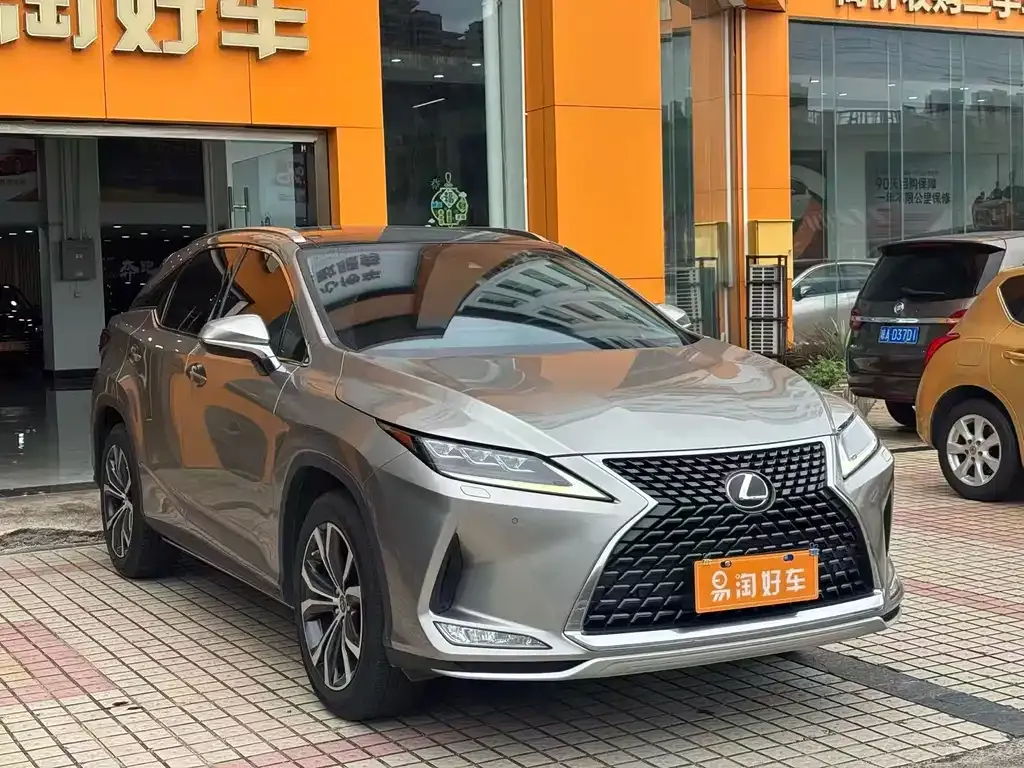 Lexus RX — фото 5