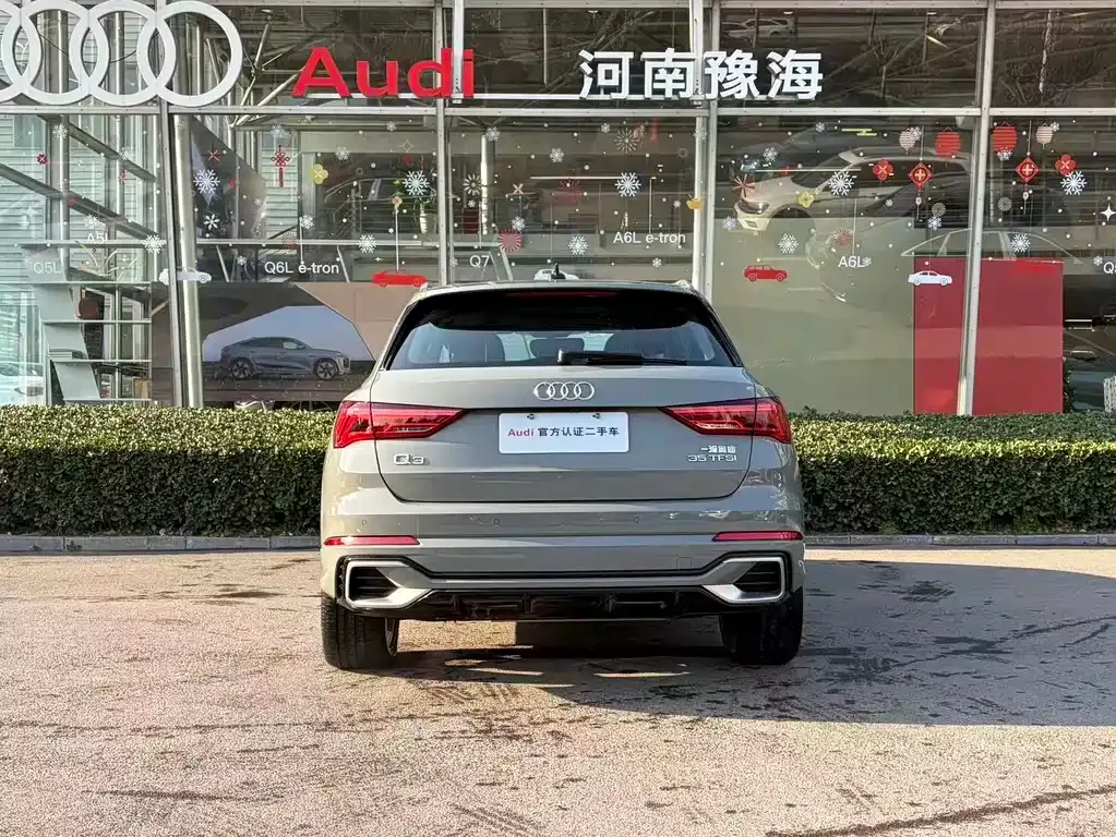 Audi Q3 — фото 10