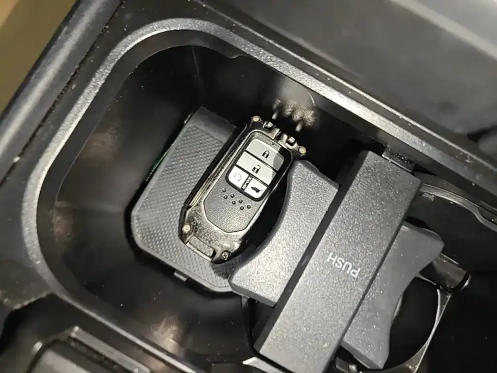Honda UR-V 2022 из CN, фото 9