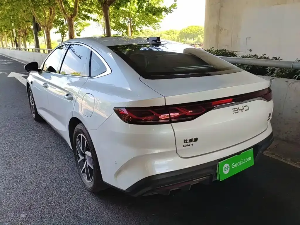 BYD Qin L — фото 8